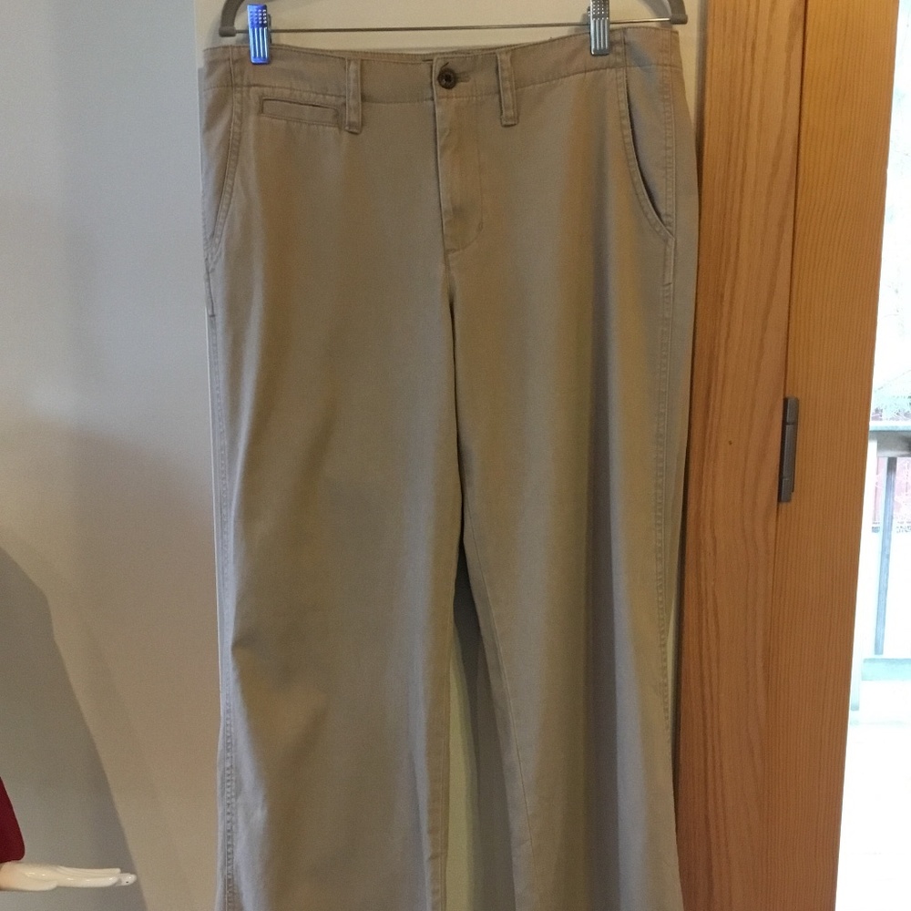 Ralph Lauren Khaki tan chino pants size 10 ( M L ) MINT!